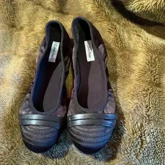 Women’s CALVIN KLEIN Kyoko Brown Stretch Ballet Flats Size 10m - Picture 3 of 11